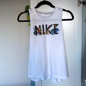 Nike running tank- brand new!